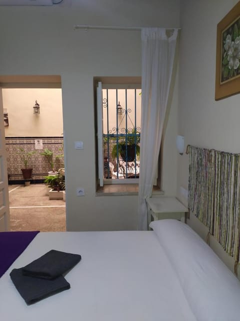 Pension Azahar Vacation rental in Seville