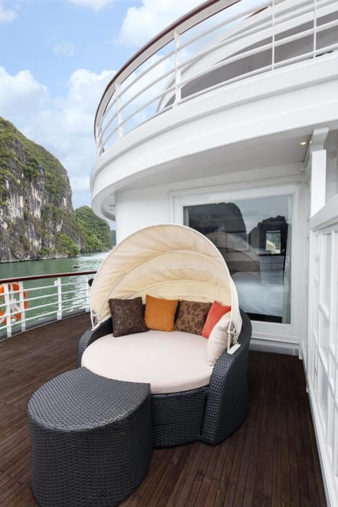 Paradise Elegance Cruise Halong Vacation rental in Laos