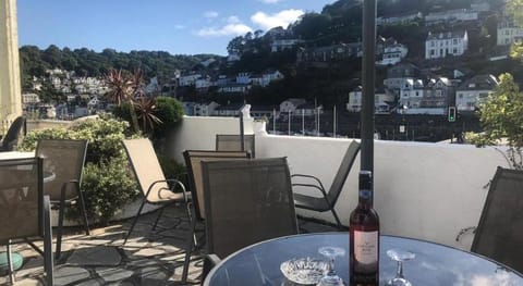 Bridgeside Guest House Vacation rental in Looe