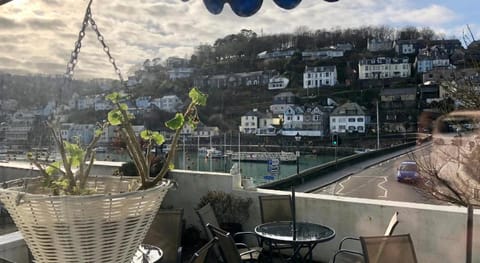 Bridgeside Guest House Vacation rental in Looe