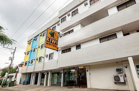 Kiwi Hotel Vacation rental in Lapu-Lapu City