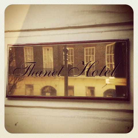 Thanet Hotel Vacation rental in London Borough of Islington