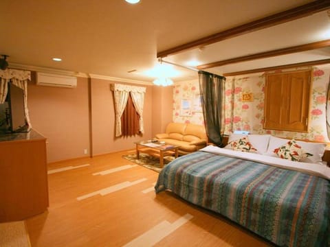 Hotel Aura Kansai Airport Love hotel in Sennan