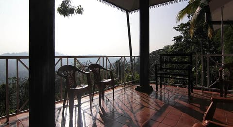 2in1 Kandy Hostel Homestay Vacation rental in Kandy