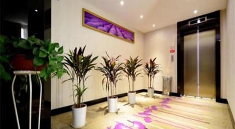 Lavande Hotel Wuhan Wangjiawan Subway Station Branch Vacation rental in Wuhan