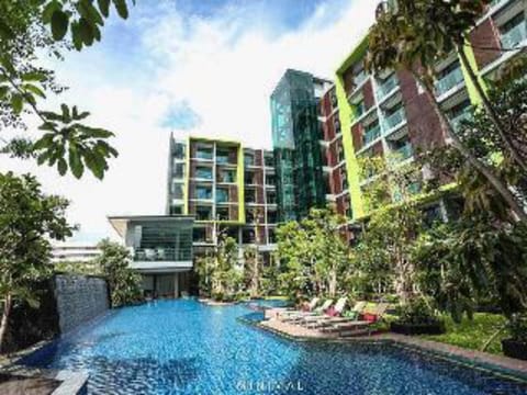 Nice Residence Hotel Huahin - SHA Extra Plus Hotel in Nong Kae