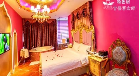 Swan of Love Shenzhen Nanshan hotel  Vacation rental in Hong Kong