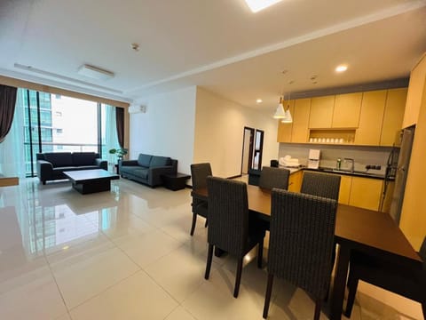 Imperial Grand Suite Apartment Kuching Vacation rental in Kuching