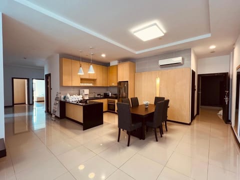 Imperial Grand Suite Apartment Kuching Vacation rental in Kuching