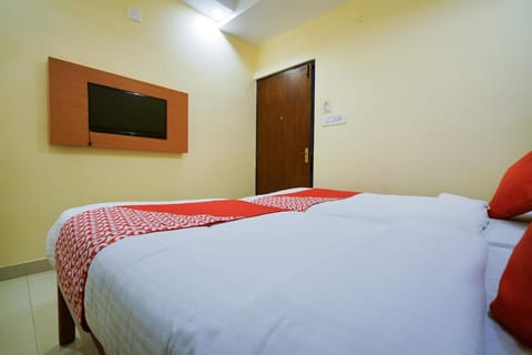Super OYO Nanda Inn Hotel in Kochi