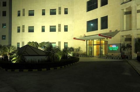 Fairvacanze Inns and Suites Hotel in Haryana