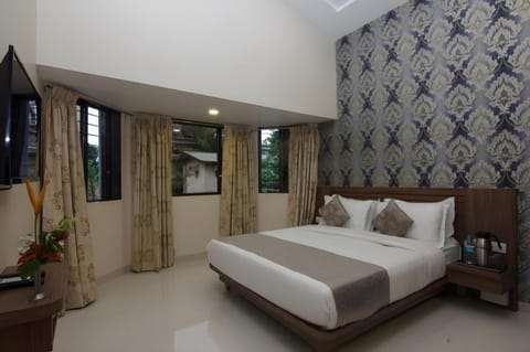 SUNSHINE RESORT Vacation rental in Lonavla