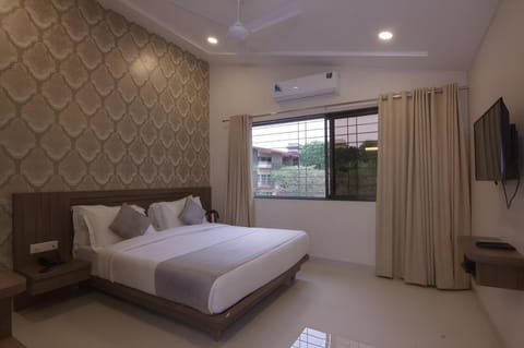 SUNSHINE RESORT Vacation rental in Lonavla