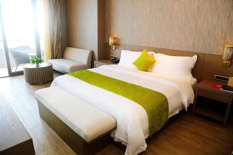 Mangrove Tree Resort World Qingdao Hotel in Qingdao
