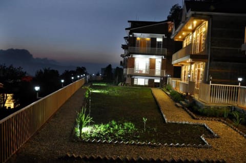 KAMNA HILL RESORT a Boutique cottages Resort in Shimla