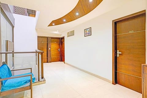 FabHotel Prime Sky Light Vacation rental in Vadodara