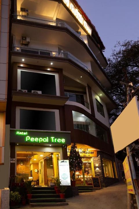 Hotel Peepal Tree Hotel in Rishikesh
