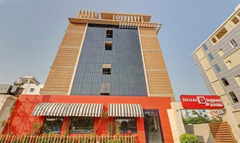 Itsy Hotels G Square Vacation rental in Vijayawada