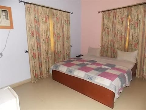 De Next Centre Resort Limited Hotel in Lagos