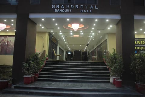 GRAND MILLENNIUM HOTEL LAHORE Hotel in Lahore
