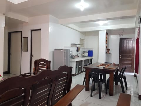 Carlos Residence Vacation rental in Baguio