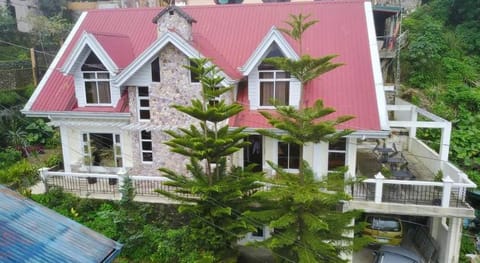 Guest Haven Chalet Vacation rental in Baguio