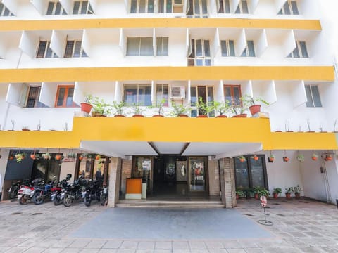 OYO 17278 Hotel Srinivas Vacation rental in Mangaluru