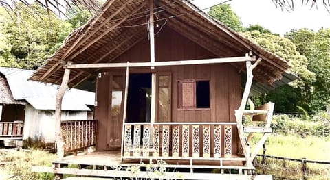 Frog Garden Hut Vacation rental in Ko Phayam