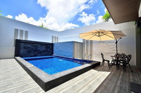 Violet Luxury Service Villa Vacation rental in Penang