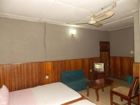 Wazobia Plaza Annex Hotel in Lagos