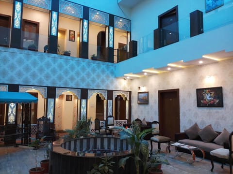 Dwivedi Hotels Sri Omkar Palace Inn in Varanasi