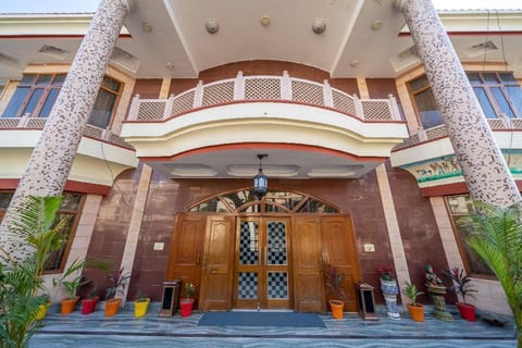 V Inn Villa Hotel in Jaipur