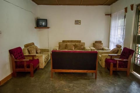 Virunga Campsite & Backpackers Hotel in Uganda