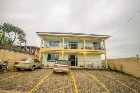 New FortView Hotel Bed and Breakfast in Uganda