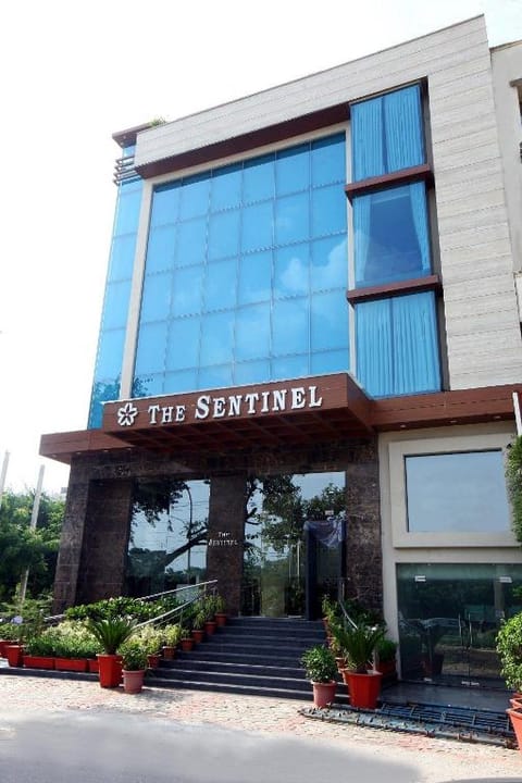 The Sentinel Hotel Vacation rental in Noida