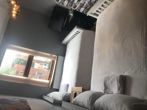 Oaklands (Self Check-in) Vacation rental in Wolverhampton