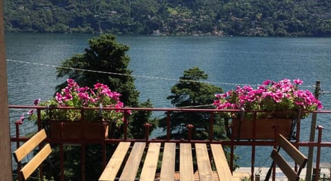 Villa Albonico Bed Breakfast Vacation rental in Laglio