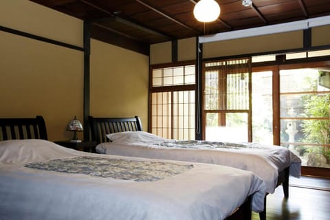 Shimoza-an Traditional Japanese Garden House Vacation rental in Kyoto