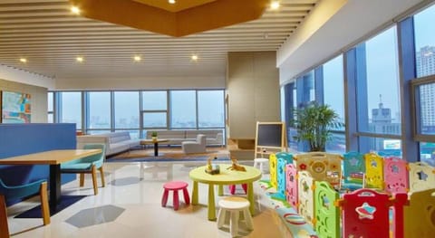 Holiday Inn Express PANJIN DOWNTOWN Vacation rental in Liaoning