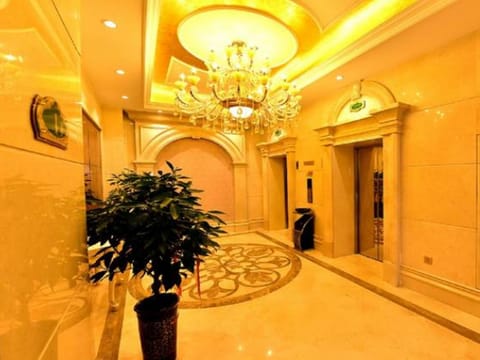 Vienna Hotel Xining Shengli Road Branch Vacation rental in Qinghai