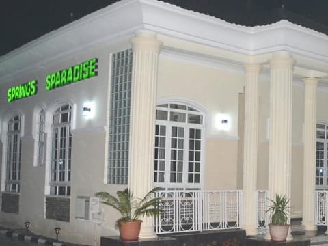 Springs Sparadise Hotel in Abuja
