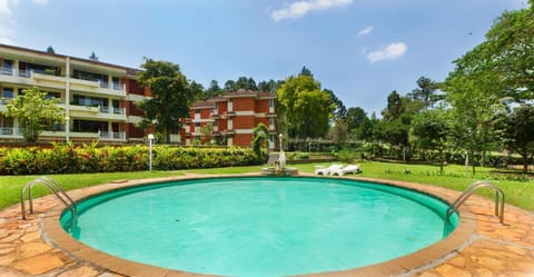 Golf Course Apartments Vacation rental in Kampala