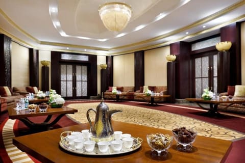 Beach Rotana - All Suites Apartment hotel in Abu Dhabi