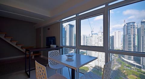 Victoria Soho Suites Vacation rental in Makati