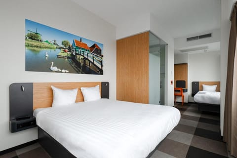 easyHotel Amsterdam Zaandam Vacation rental in Zaandam