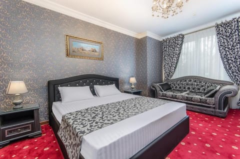 Park Lane Hotel Vacation rental in Chișinău