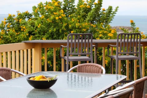 Encounter Bay Family Retreat ' Pets Welcome' Vacation rental in Encounter Bay