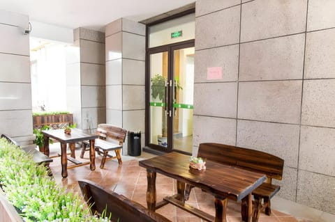 Hi Inn Shanghai Jiading New City Baiyin Road Metro Station Hotel Vacation rental in Shanghai