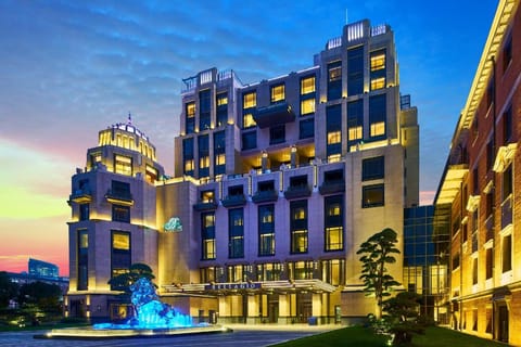 Bellagio by MGM Shanghai - on the bund Hotel in Shanghai