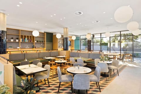 Mantra Hotel at Sydney Airport Vacation rental in Mascot